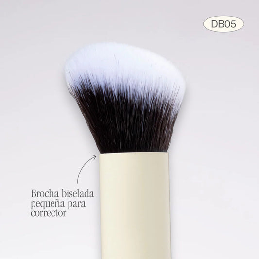 Brocha Duo Glam Db05 Polvo/Corerctor