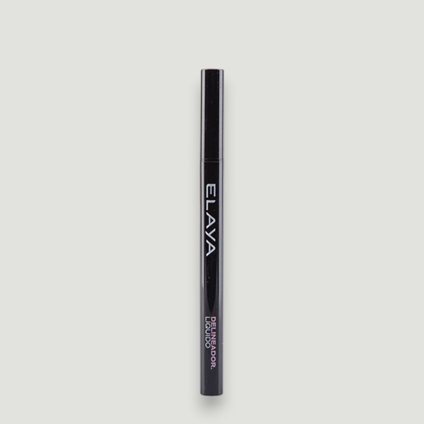 Delineador Liquido E015